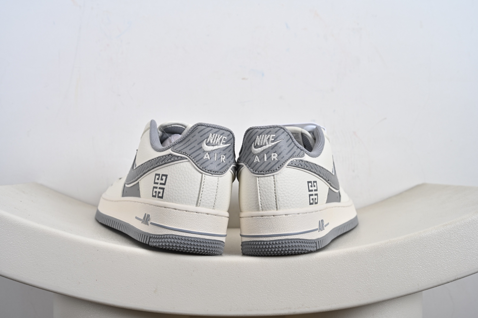 Nike Air Force1 07 low 纪梵希联名 定制空军 JP8028-001