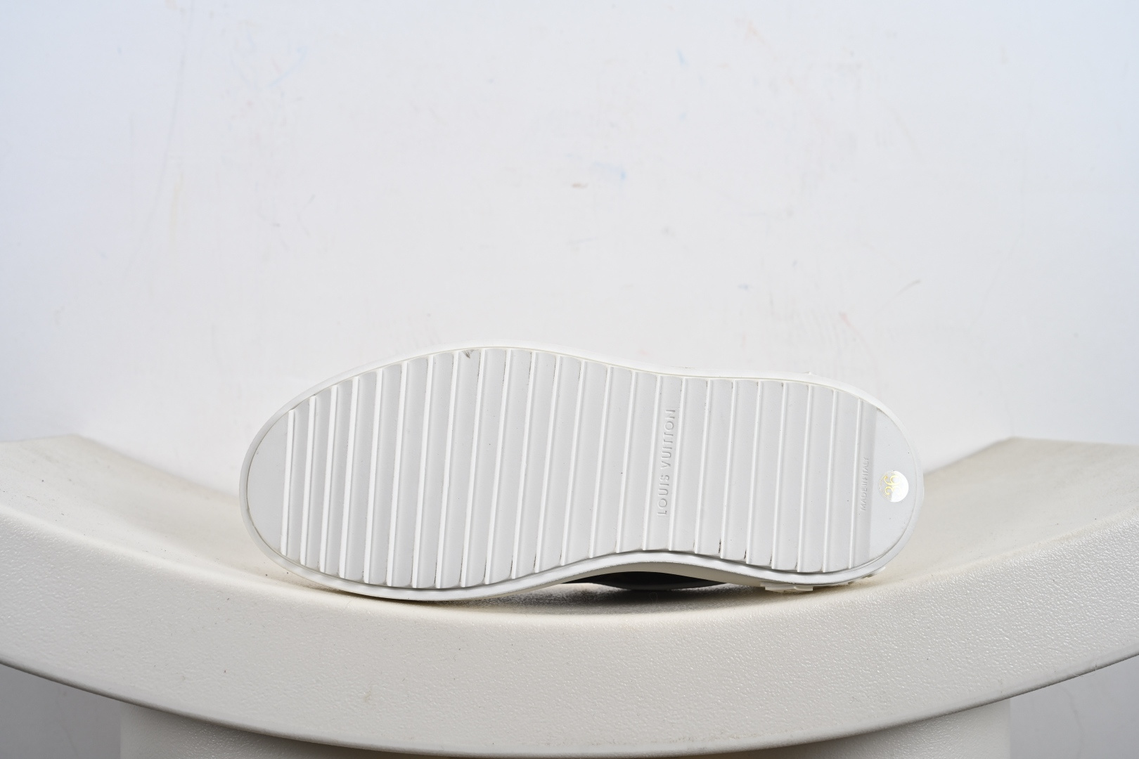 Louis Vuitton路易威登 休闲板鞋 小白鞋 超多网红时尚博主种草