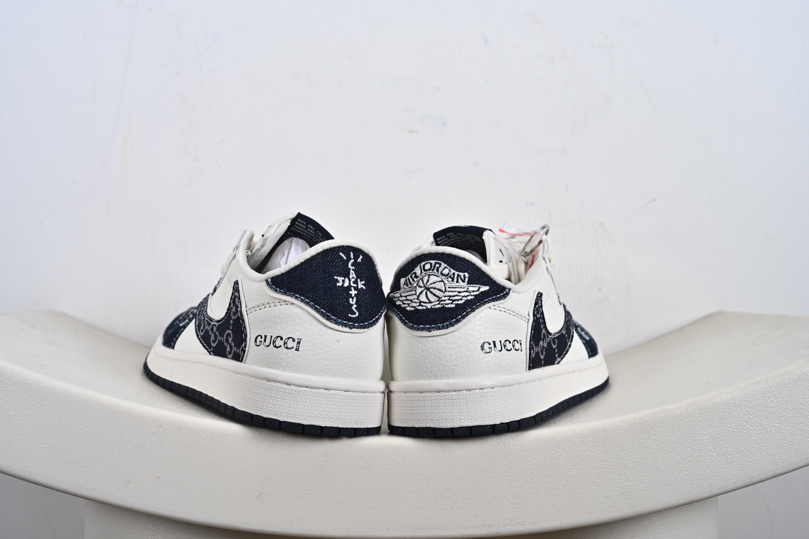 Nike Air Jordan 1 Low 定制配色 古驰联名 定制AJ联名-高端定制 低帮复古文化板鞋 JW1188-147