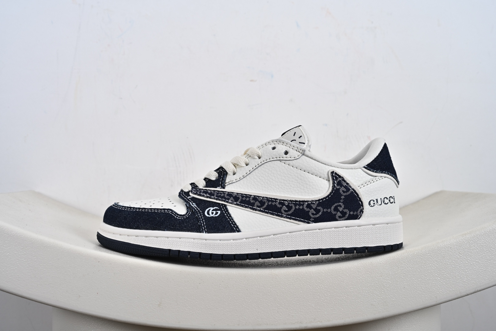 Nike Air Jordan 1 Low 定制配色 古驰联名 定制AJ联名-高端定制 低帮复古文化板鞋 JW1188-147