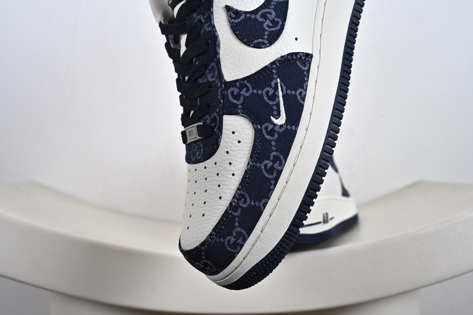 定制版NK Air Force 1'07 Low 古驰联名 藏蓝牛仔 空军一号低帮休闲板鞋 SC0601-569