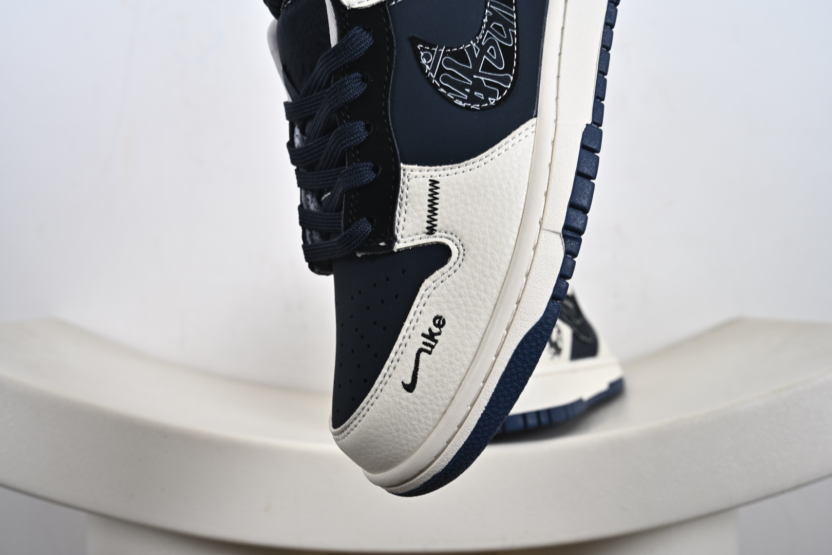 定制版Stussy x NK Dunk SB Low 斯图西 x SB 低帮 联名米白蓝 SR2025-001