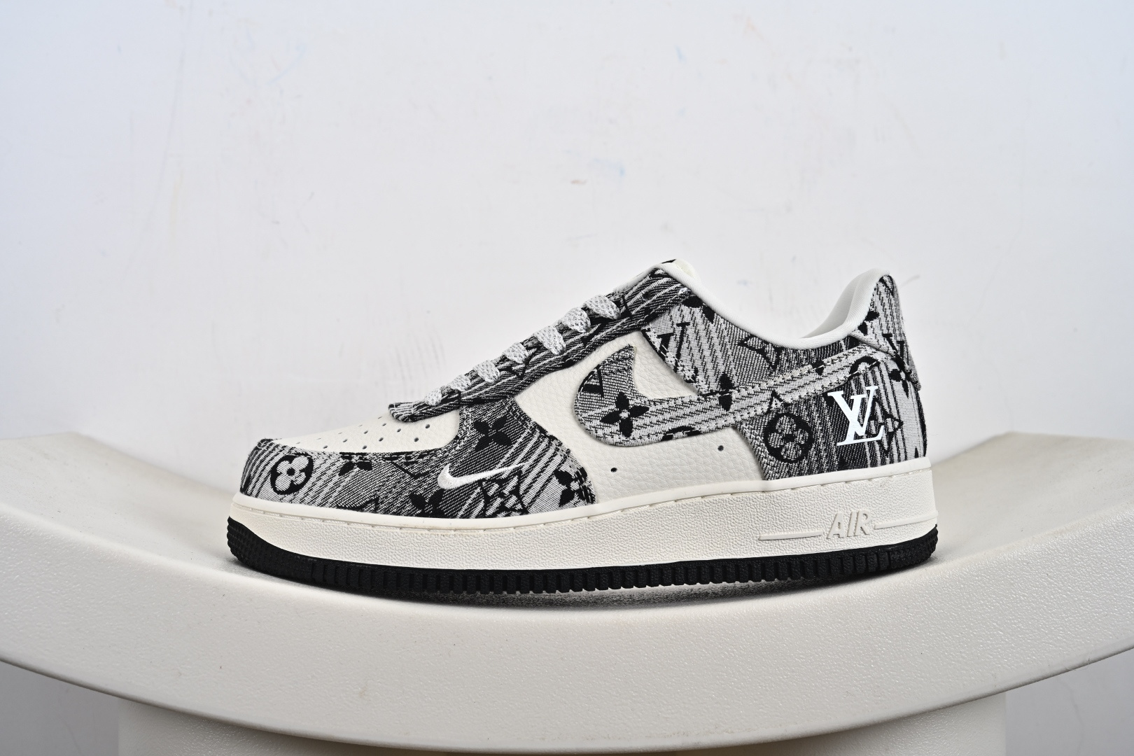 定制版NK Air Force 1 '07 Low “L联名——灰花布”空军一号 低帮 运动鞋 休闲鞋 DF0188-077