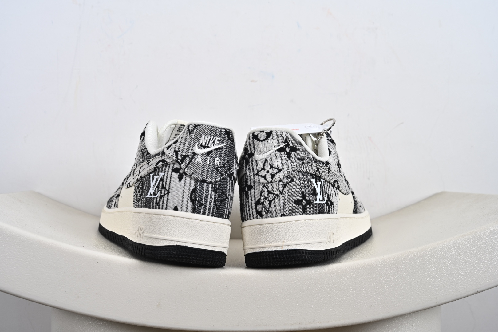 定制版NK Air Force 1 '07 Low “L联名——灰花布”空军一号 低帮 运动鞋 休闲鞋 DF0188-077