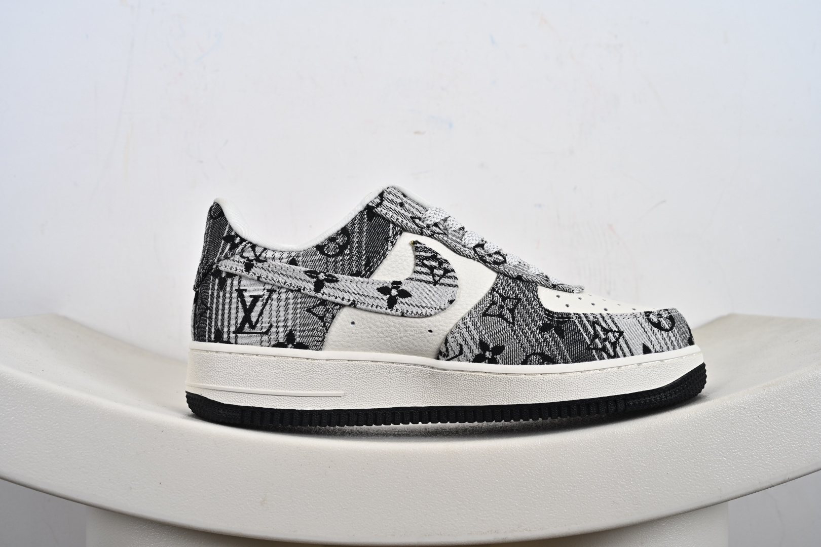 定制版NK Air Force 1 '07 Low “L联名——灰花布”空军一号 低帮 运动鞋 休闲鞋 DF0188-077