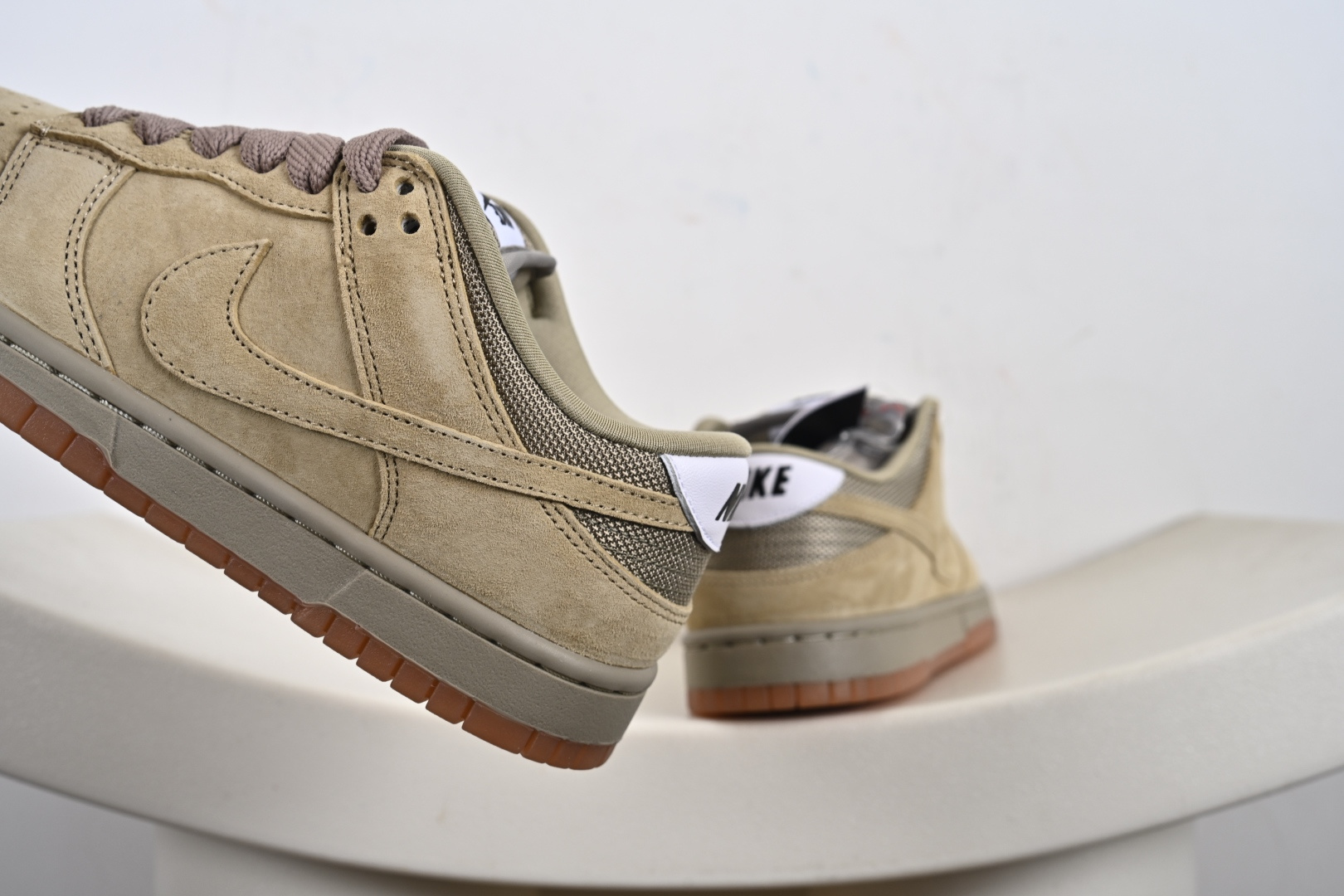 Nike SB Dunk Low HJ0367-200