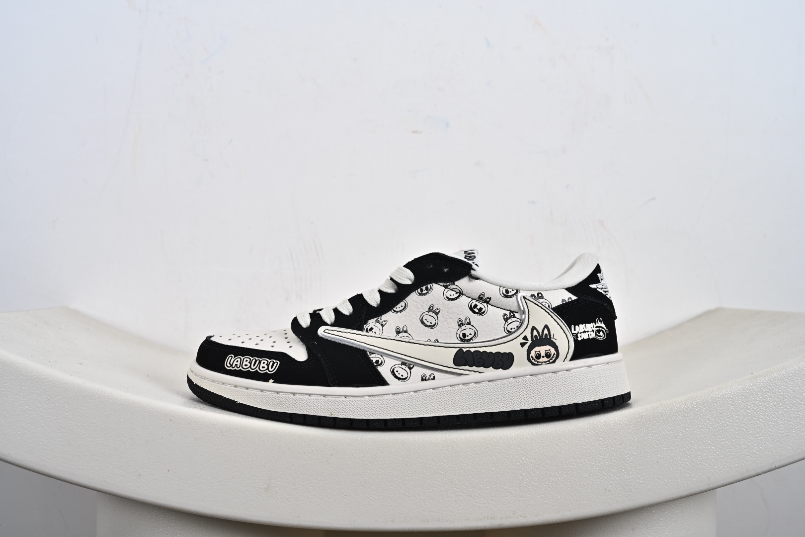 Nike Air Jordan 1 HI ZOOM AIR AJ1倒勾 乔一倒钩拉布布 ‘DIY’定制 耐克 低帮文化篮球鞋 LD2028-056