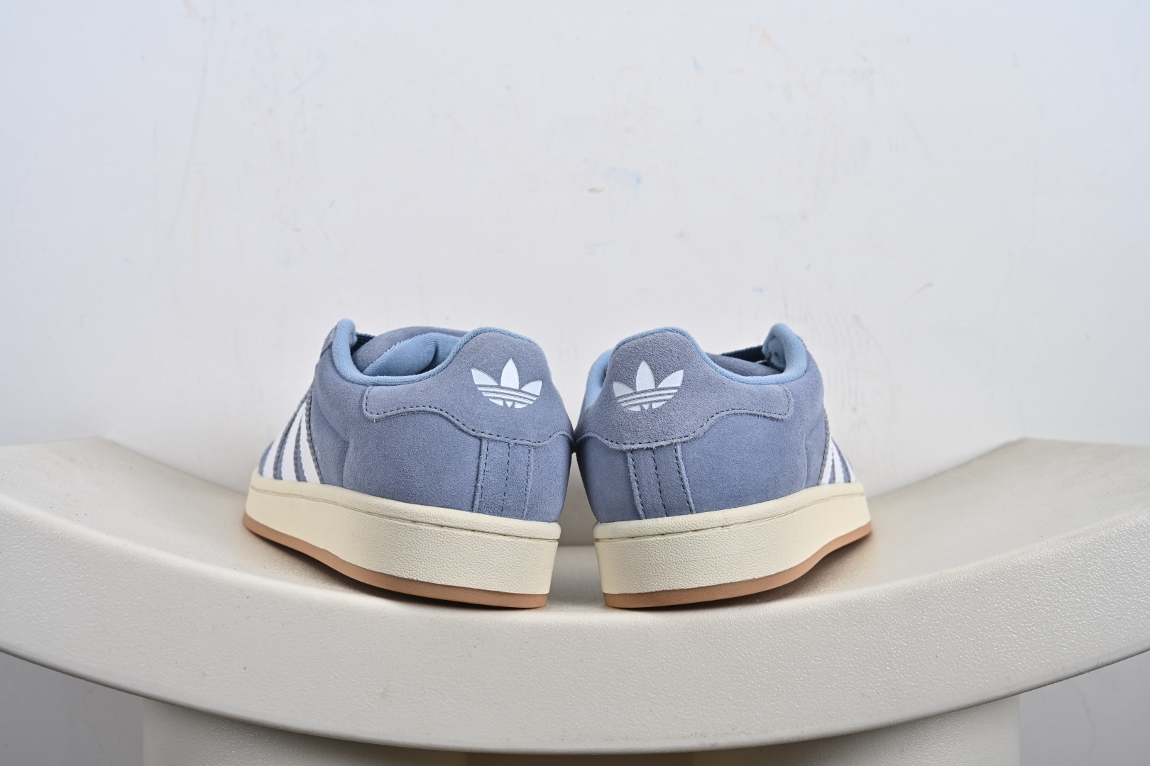 AD Originals Campus 00s 学院系列面包风复古休闲运动板鞋 JQ8346