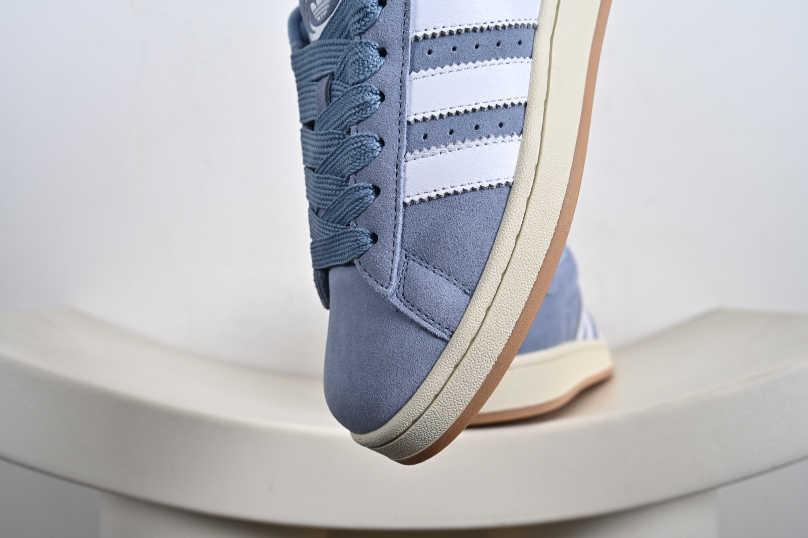 AD Originals Campus 00s 学院系列面包风复古休闲运动板鞋 JQ8346