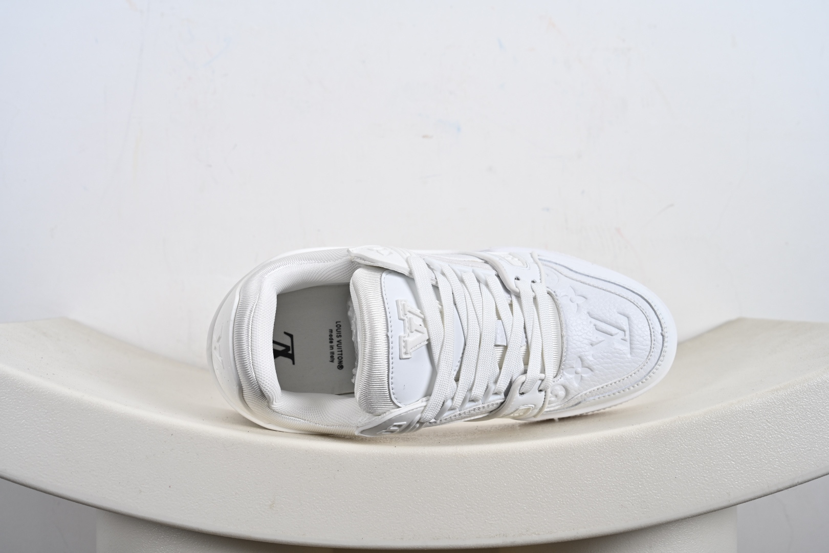 LV路易威登Louis Vuitton Trainer Low Sneaker 面包版系列低帮休闲运动文化百搭篮球板鞋