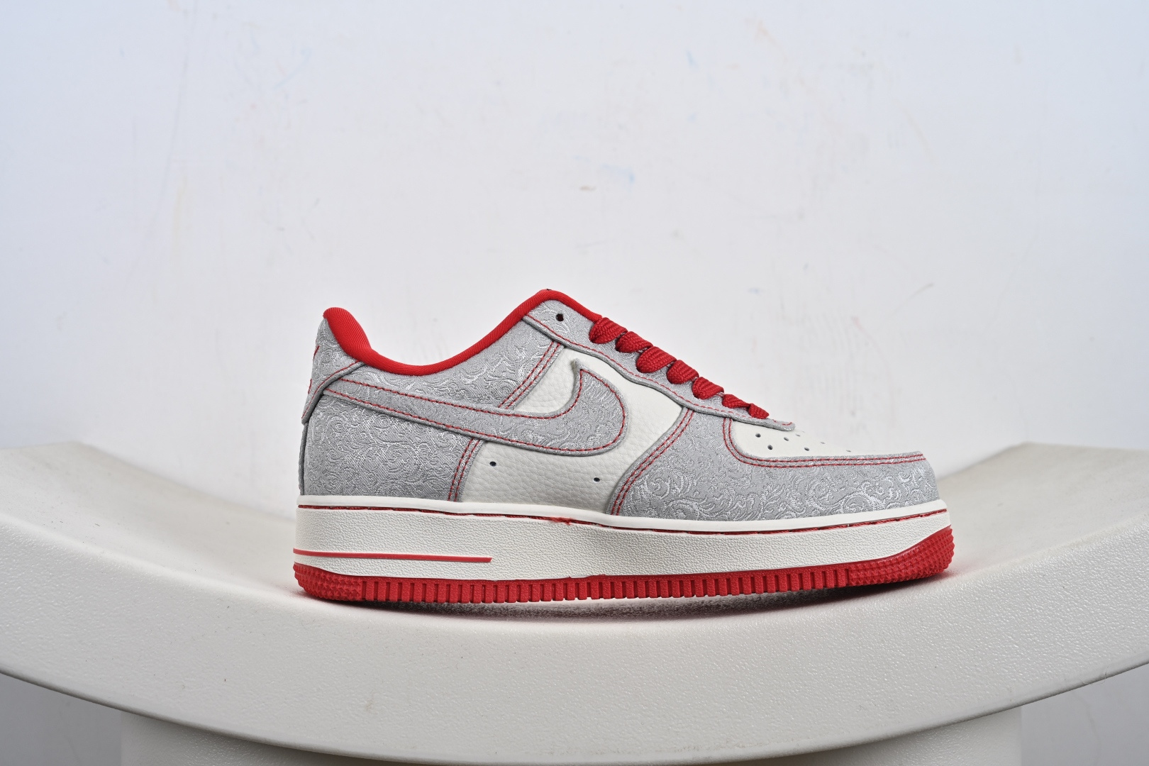 Nike Air Force 1 Low 麻辣小龙虾 ZD1988-004