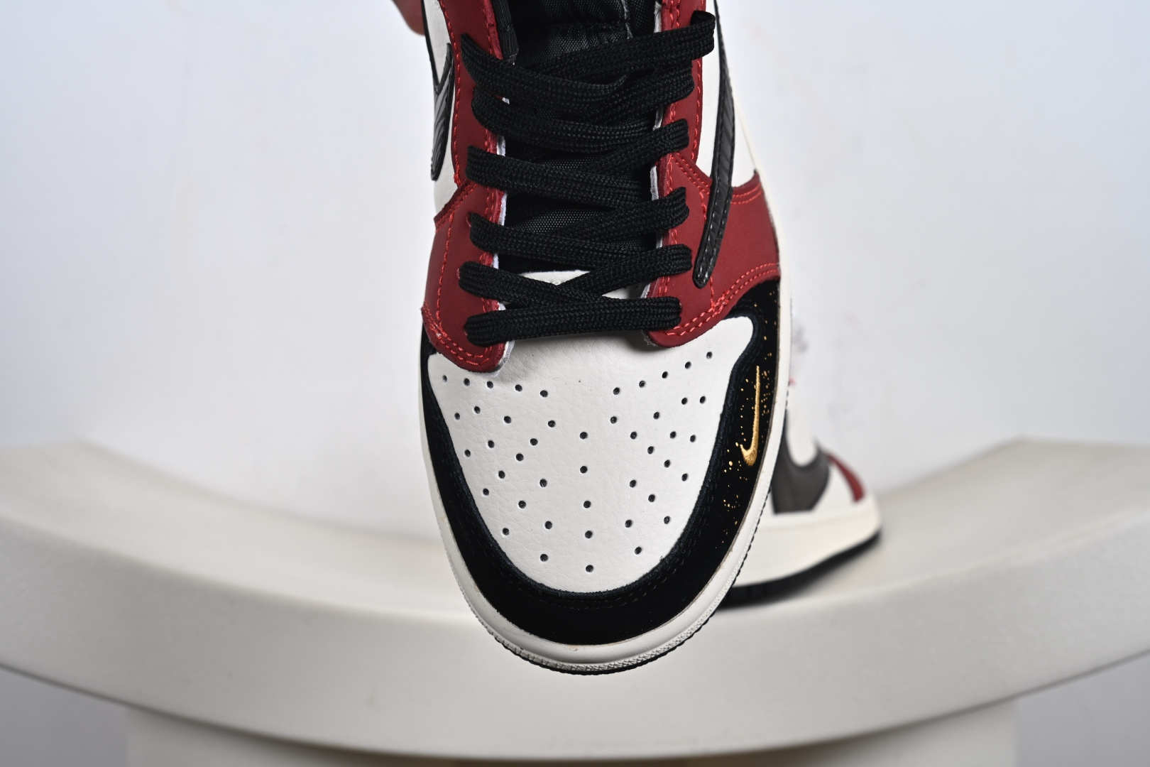 Travis Scott x Fragment Design x Air Jordan 1 Low OG SP AJ1 FOG联名 拼接酒红 低帮文化休闲板鞋 LD2025-012