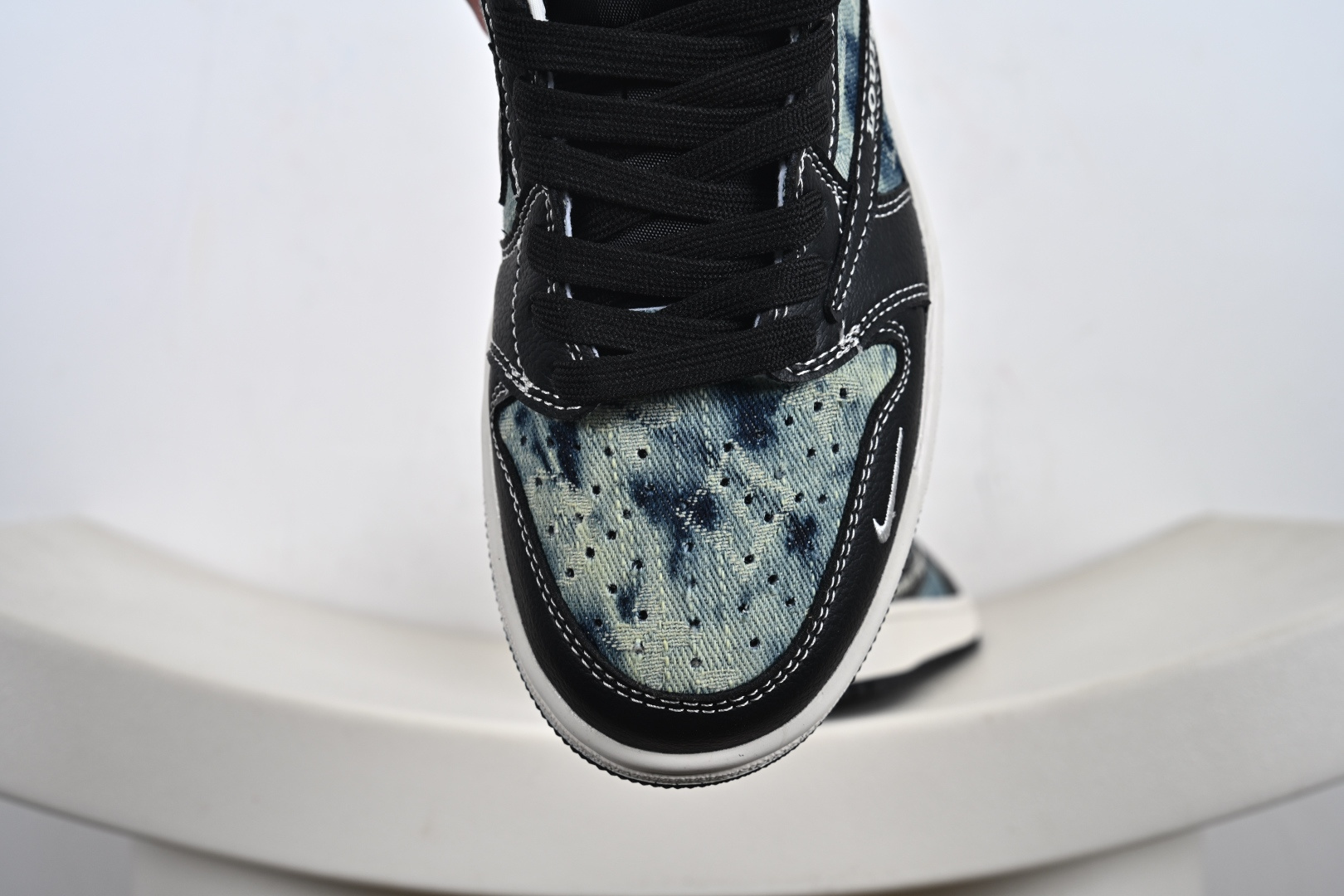 Travis Scott x Fragment Design x Air Jordan 1 Low OG SP AJ1 乔1 LV联名 复古牛仔 低帮文化休闲板鞋 LD2028-045