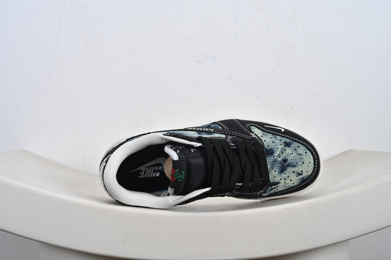 Travis Scott x Fragment Design x Air Jordan 1 Low OG SP AJ1 乔1 LV联名 复古牛仔 低帮文化休闲板鞋 LD2028-045