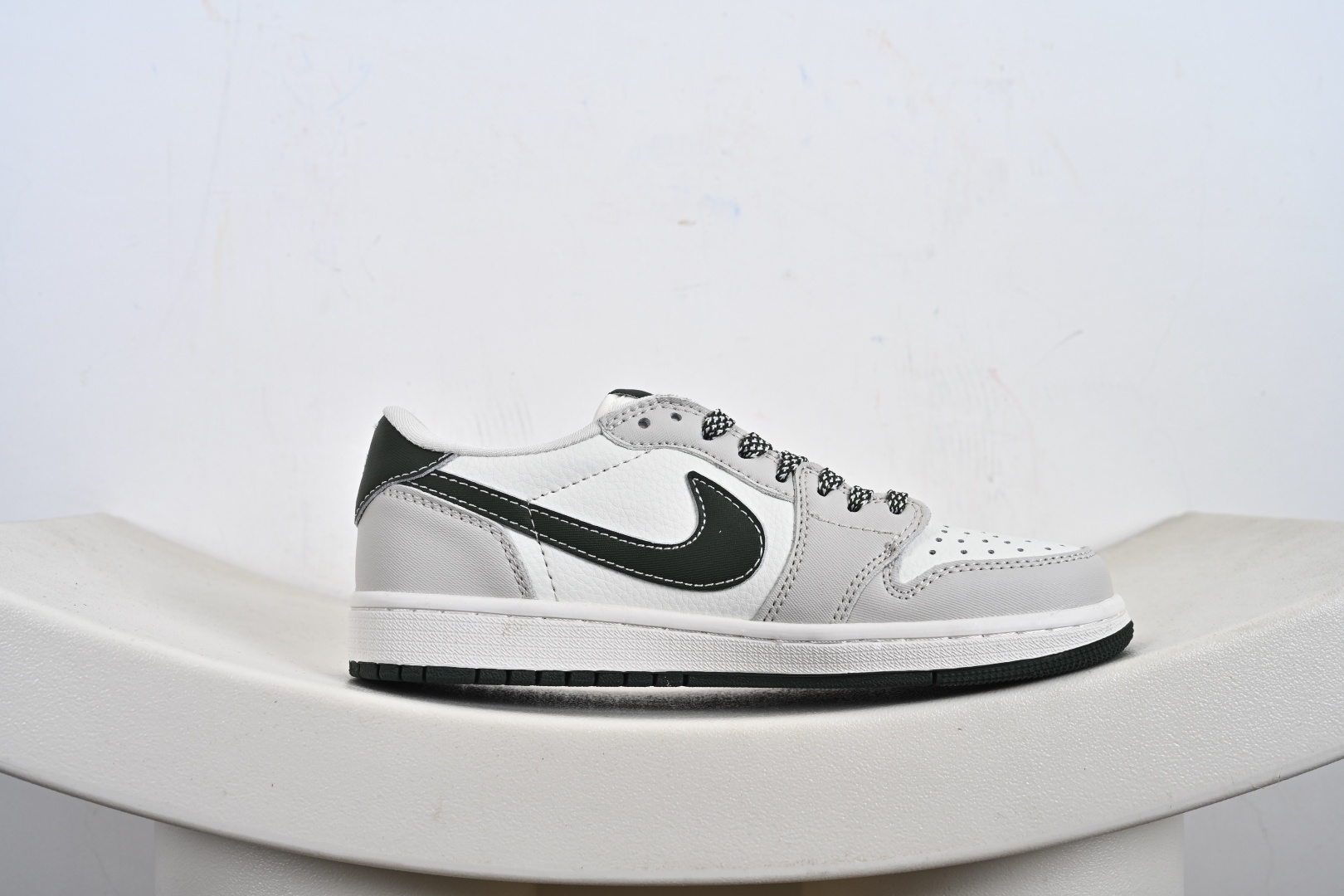 Travis Scott x Fragment Design x Jordan Air Jordan 1 Low OG SP LV联名-米白军绿树纹” JW1188-150