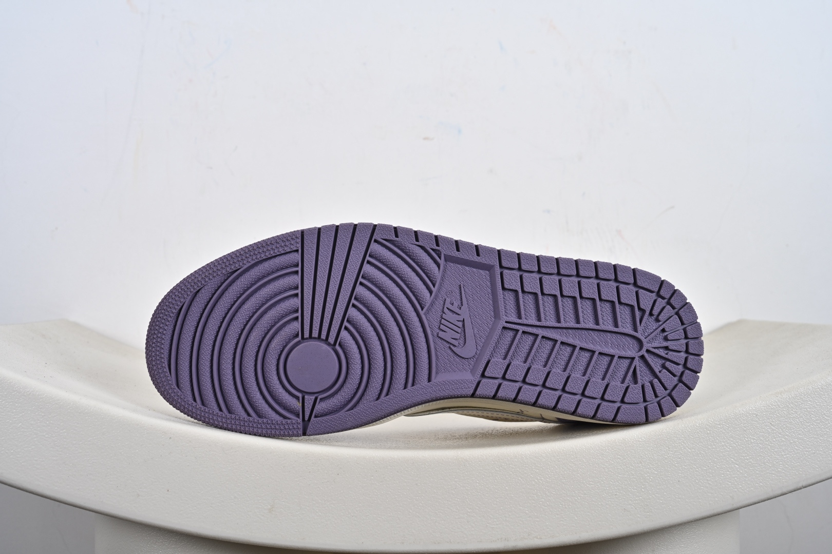 Travis Scott x Fragment Design x Jordan Air Jordan 1 Low OG SP “Labubu联名---奶白紫” LD2028-058