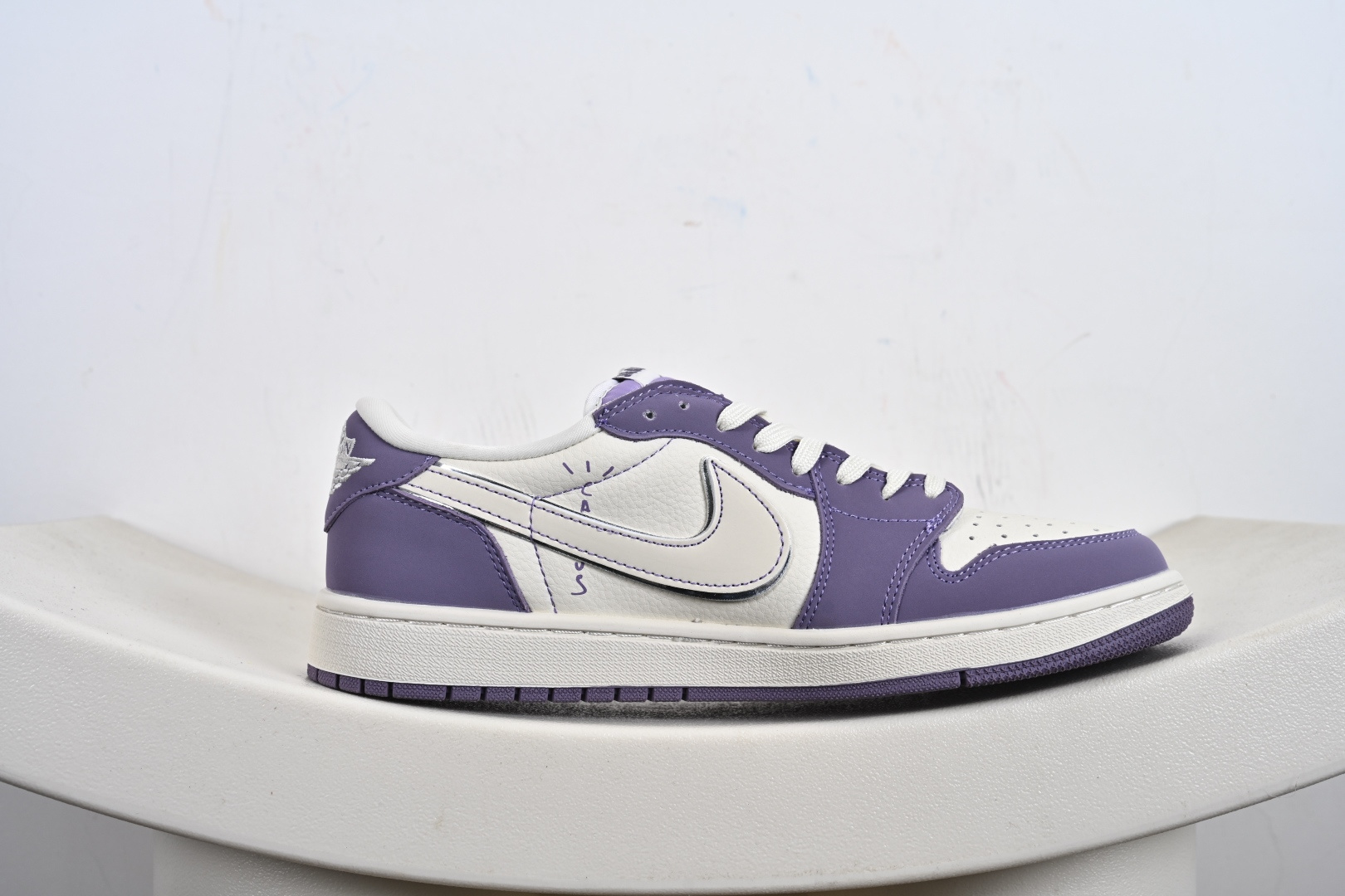Travis Scott x Fragment Design x Jordan Air Jordan 1 Low OG SP “Labubu联名---奶白紫” LD2028-058