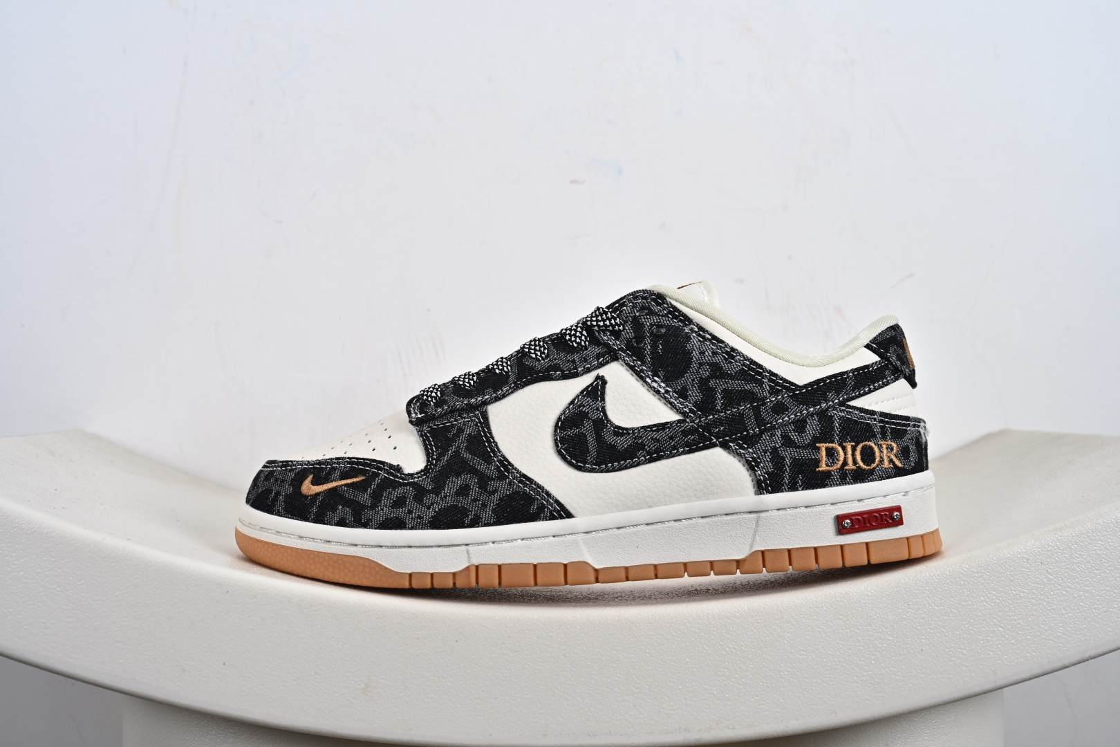 定制版Nike SB Dunk Low 迪奥联名 墨纹牛仔 高端定制 低帮休闲板鞋 SD6688-001