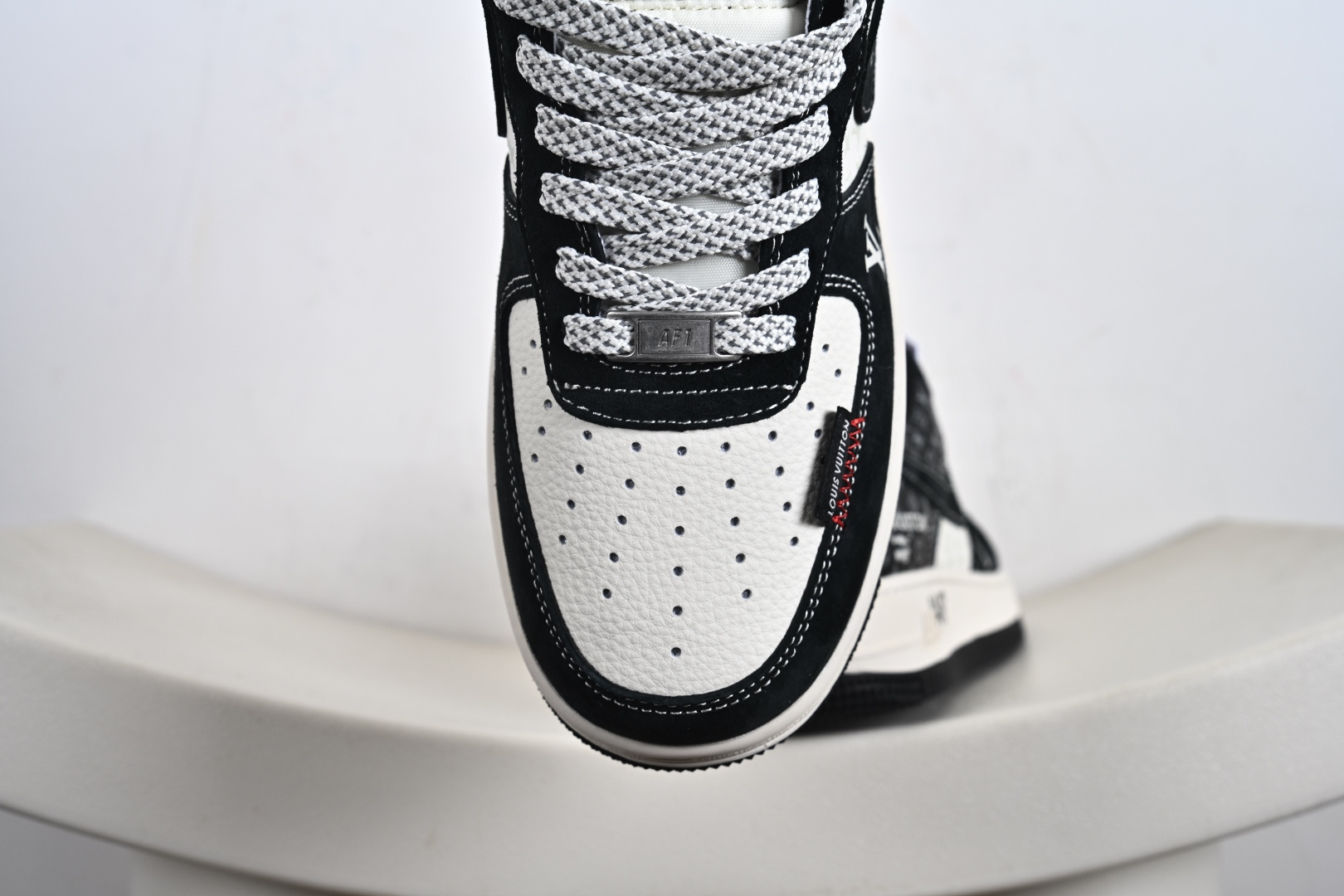 定制版Nike Air Force 1'07 Low LV联名 缝织标印花 空军一号低帮休闲板鞋 CX5050-Y10