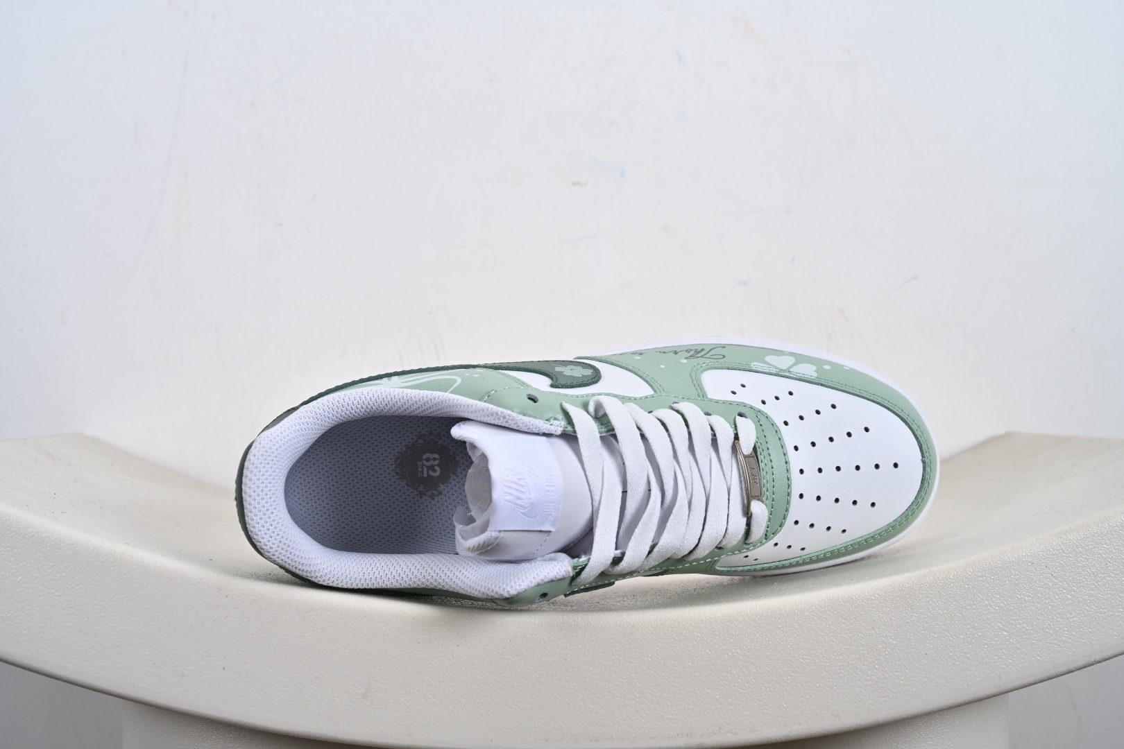 定制版Nike Air Force 1'07 Low 幸运草 绿白 空军一号低帮休闲板鞋 ZH0316-098