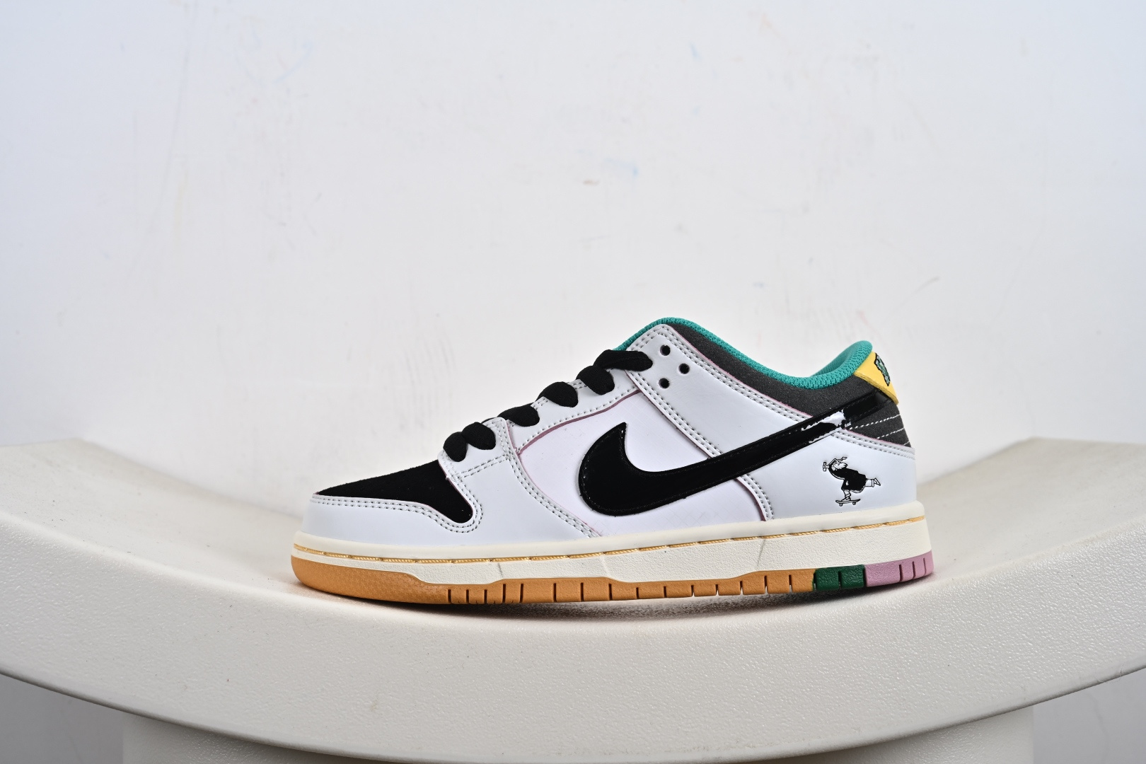 ST 免检版 配色齐全 CSEF x Nike Dunk SB 白绿黑色 HJ4132-100