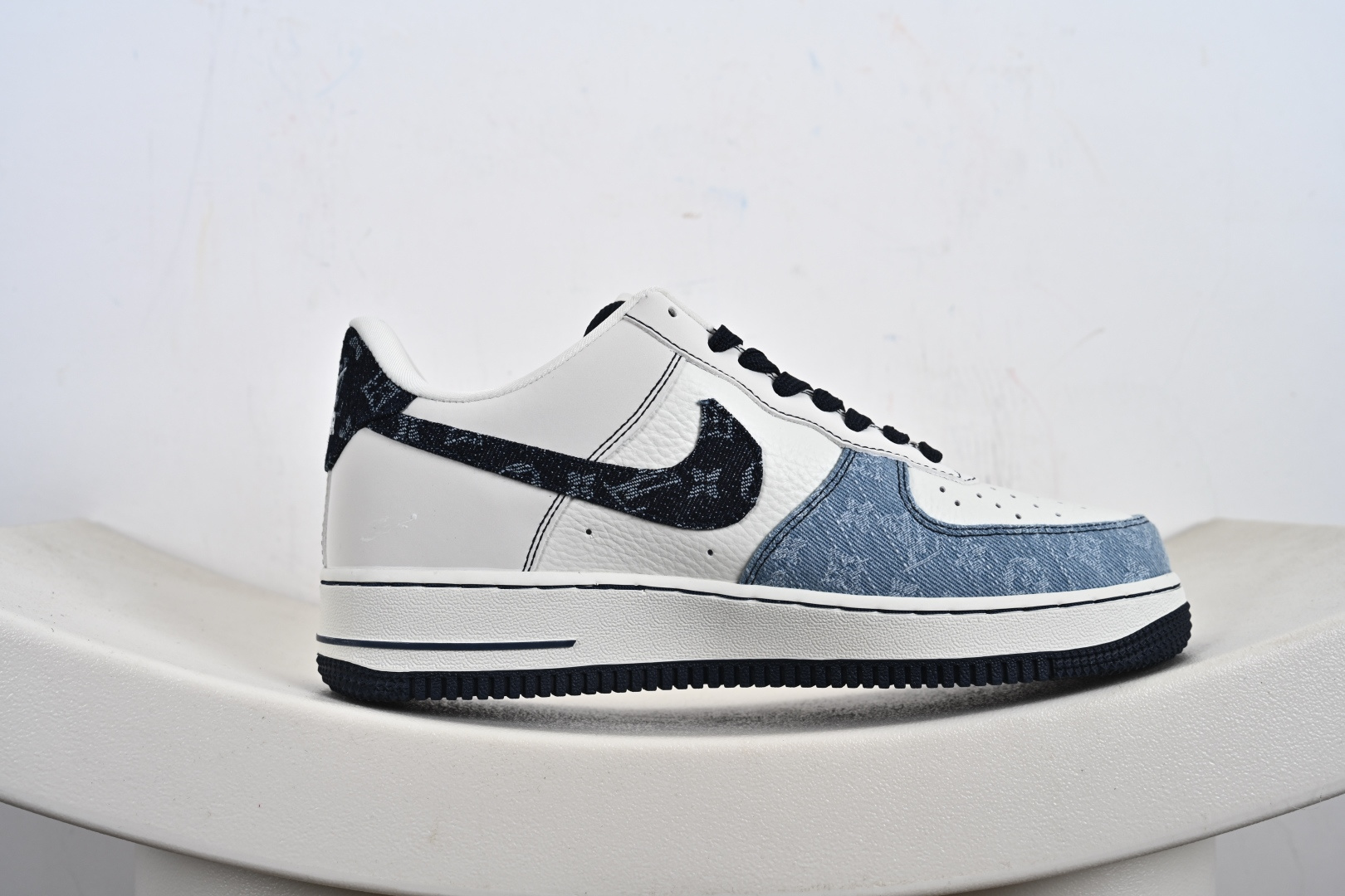 定制版Louis Vuitton x Nike Air Force 1 Low 路易威登LV x 耐克 空军一号 低帮 SC0601-556