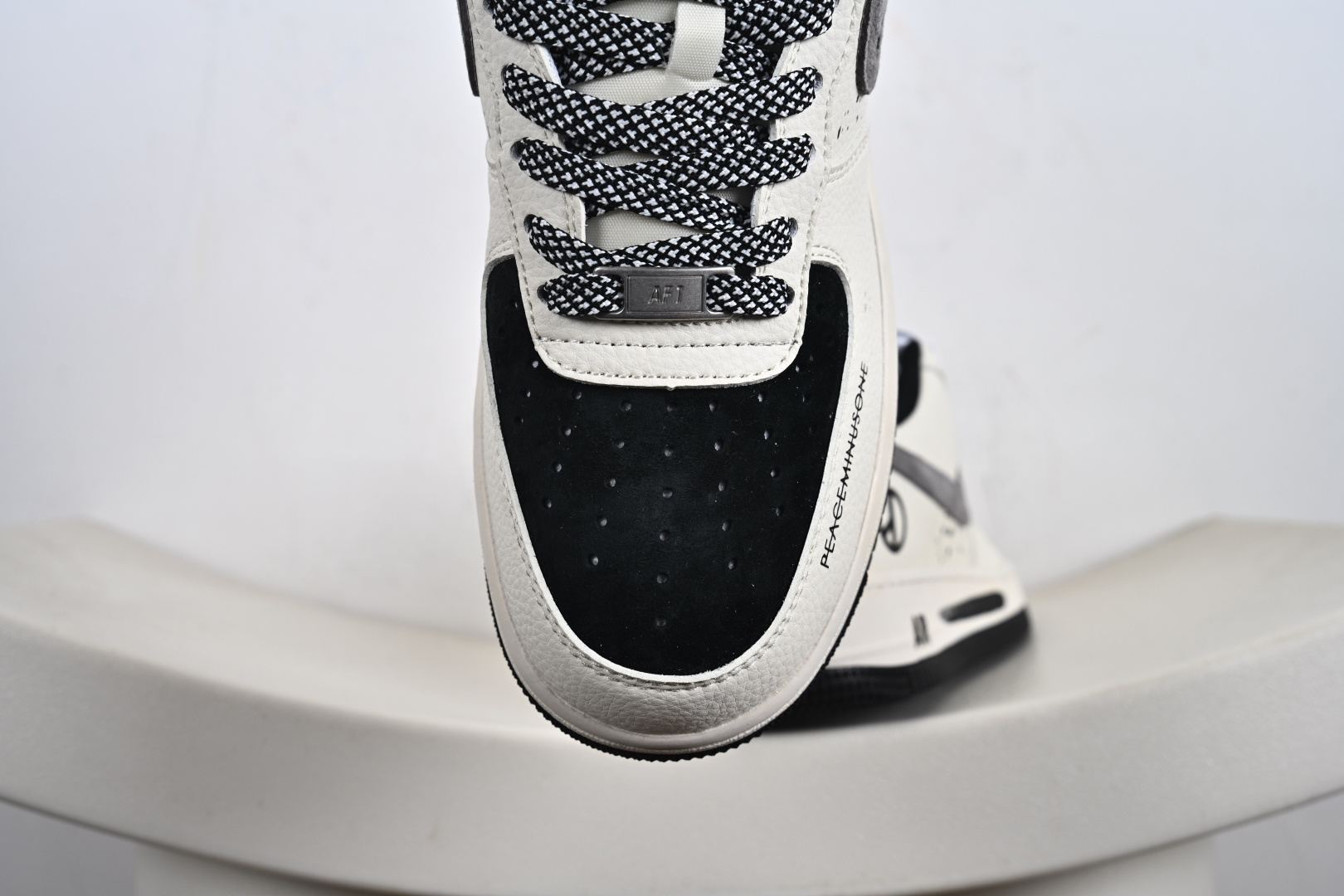 定制版Peaceminusone x Nike Air Force 1 Low 小雏菊 x 耐克 空军一号 低帮 联名黑白灰 QW5606-265