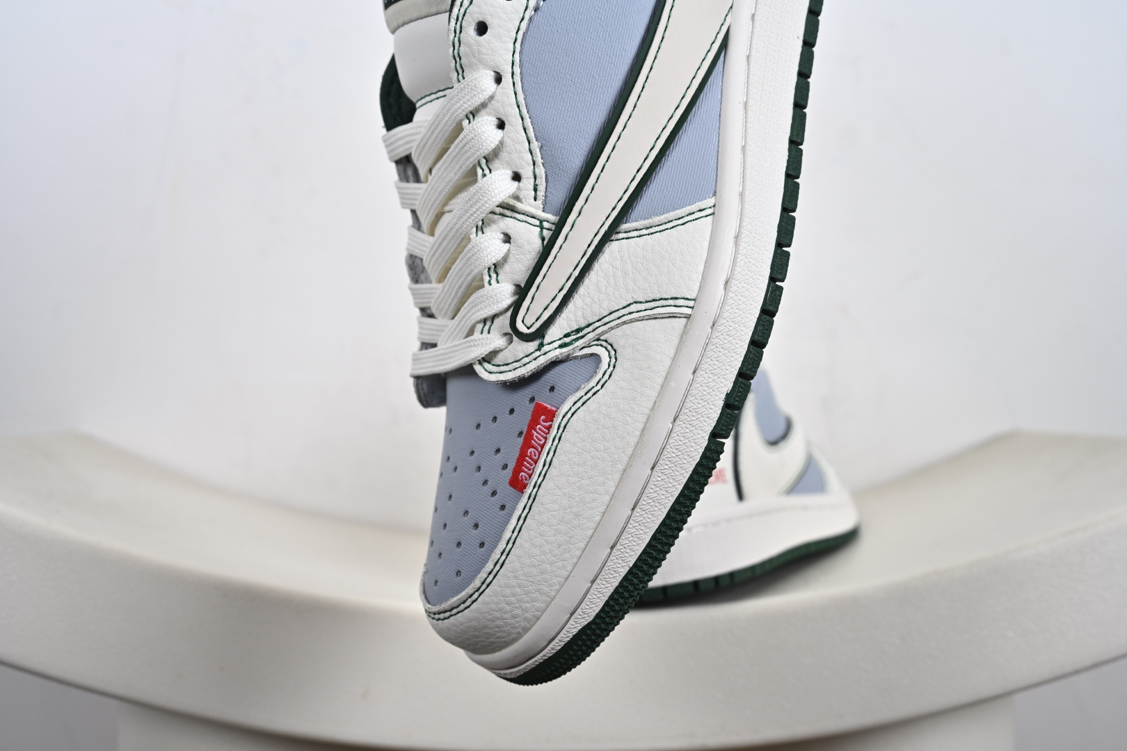 定制版Supreme x Travis Scott x Air Jordan 1 Low Sup x AJ1 低帮 白蓝绿倒钩 JW1188-149