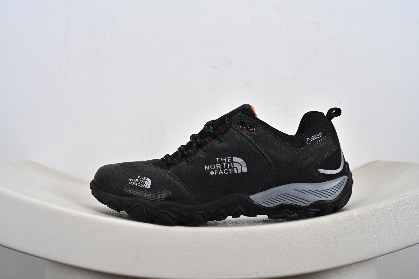 北面/The North Face Cedar Mesa 雪松梅萨系列低帮系带户外风徒步登山运动训练鞋 869B