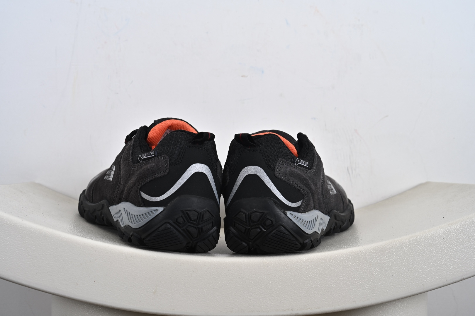 北面/The North Face Cedar Mesa 雪松梅萨系列低帮系带户外风徒步登山运动训练鞋 869B