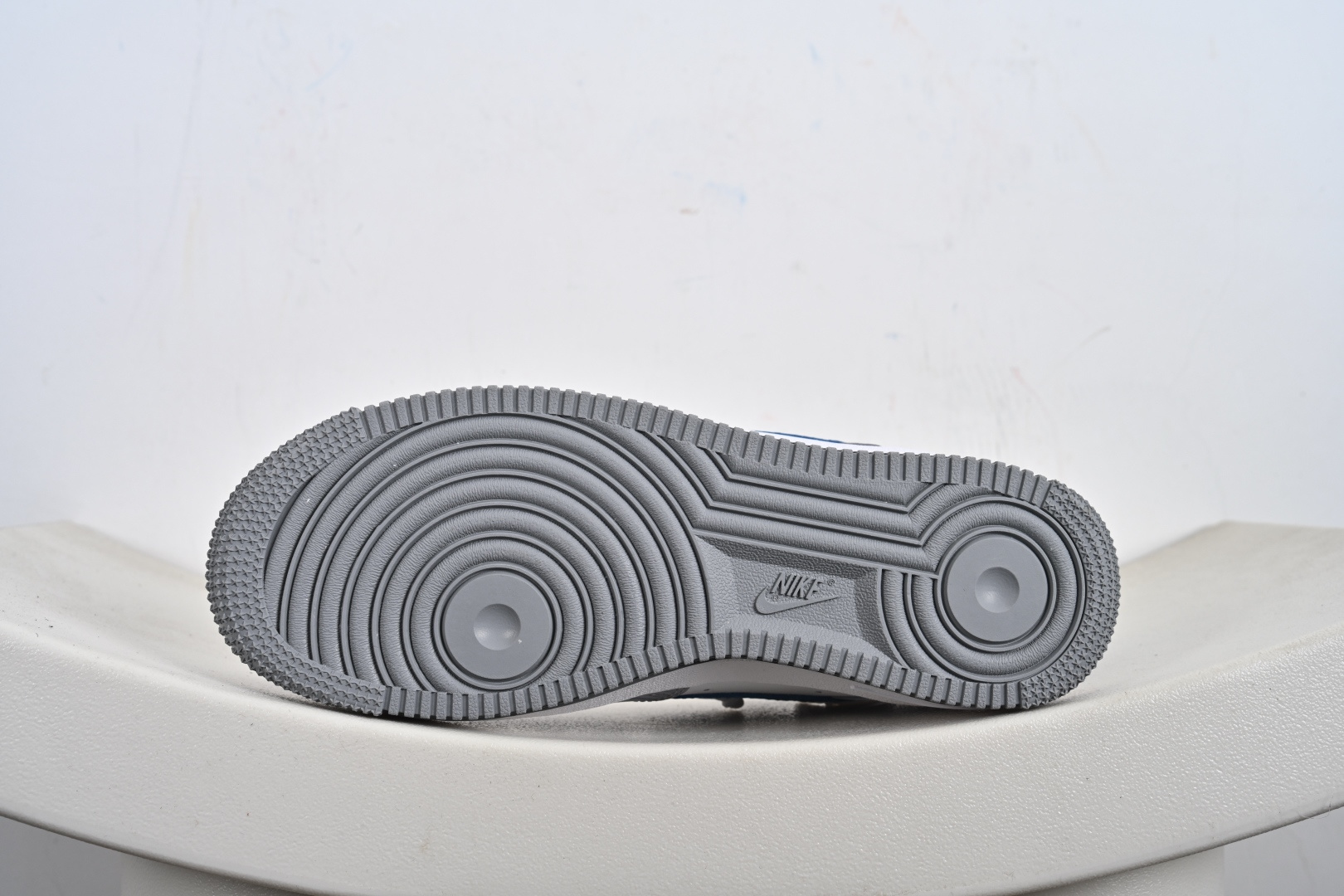 定制版Nike Air Force 1'07 Low 繁星似点 空军一号低帮休闲板鞋 ZH0316-099