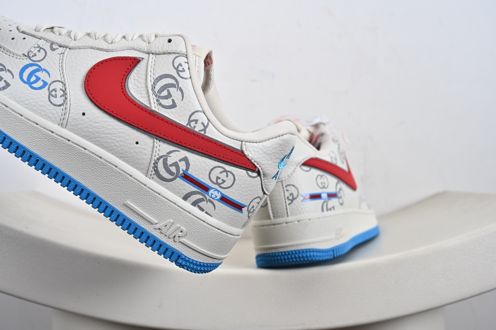 定制版Nike Air Force 1'07 Low 古驰联名 白红蓝 空军一号低帮休闲板鞋 SC0601-572