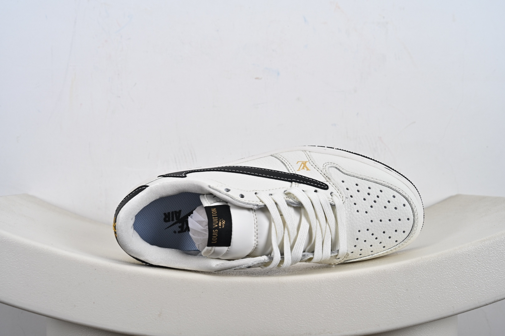 Travis Scott x Fragment Design x Jordan Air Jordan 1 Low OG SP “LV联名-米黑金标” JW1188-144