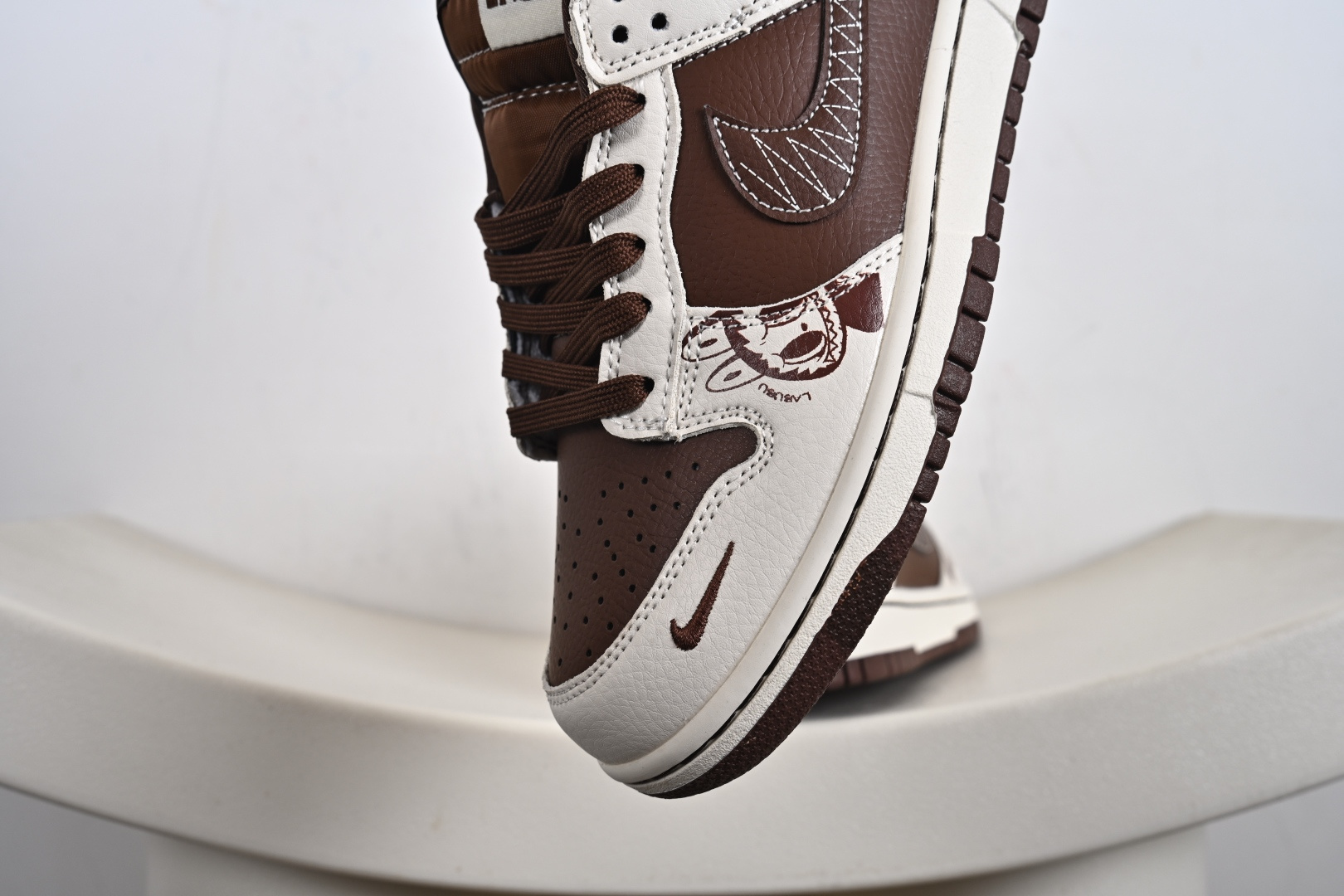 Nk SB Dunk Low 联名 周年高端定制 低帮休闲板鞋 SR2025-007