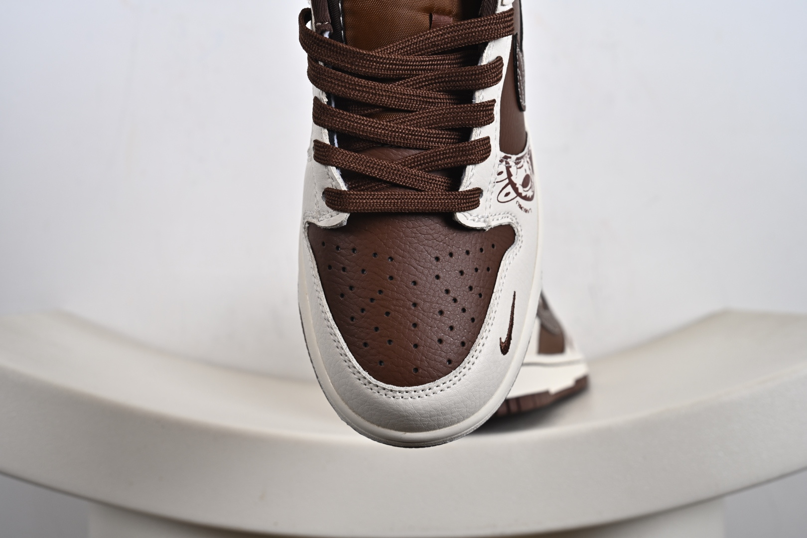 Nk SB Dunk Low 联名 周年高端定制 低帮休闲板鞋 SR2025-007