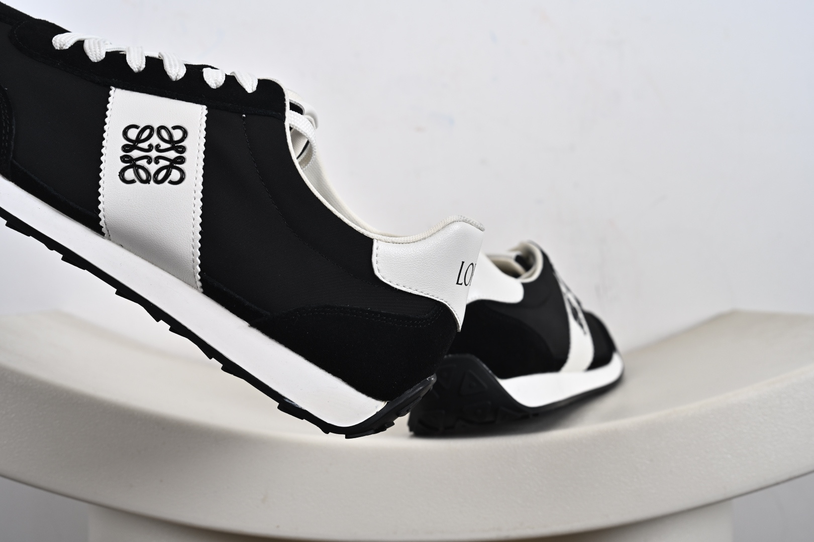 罗意威/Loewe Ballet Runner 25ss春季新款爆款 2.0系列阿甘复古风德训鞋薄底百搭休闲运动鞋