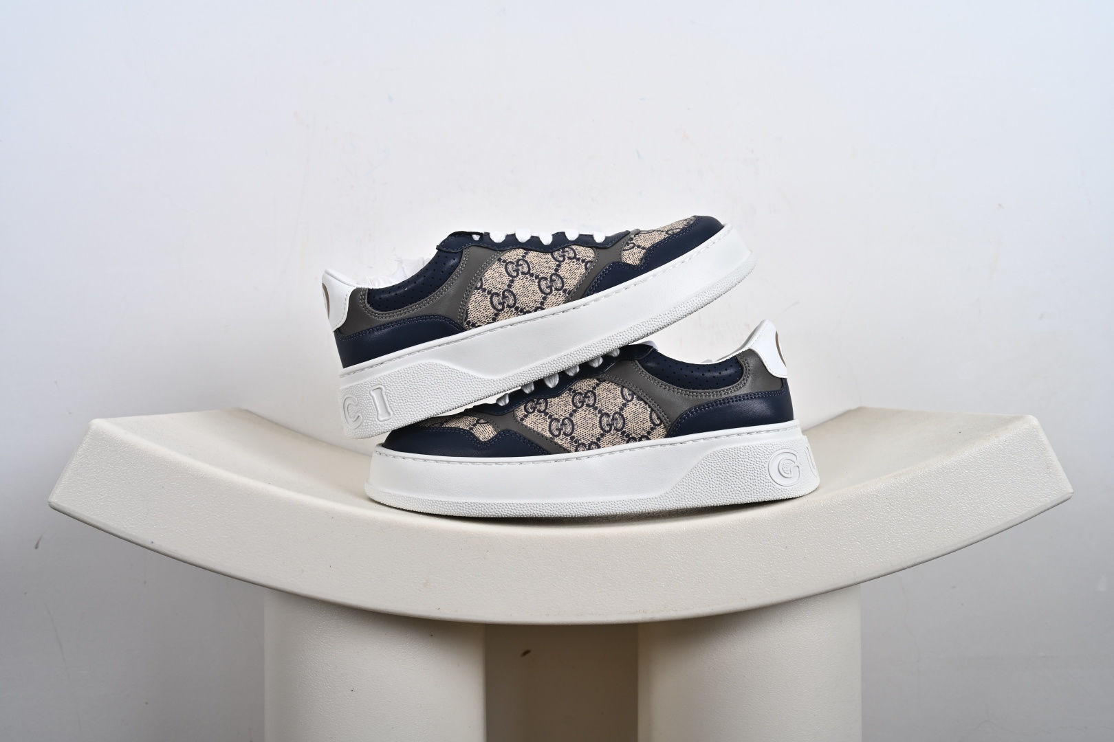 意大利时装奢饰品牌·古驰Gucci Screener GG Wayne Low 韦恩溶解系列经典原型复古百搭做旧老爹厚底板鞋 431942