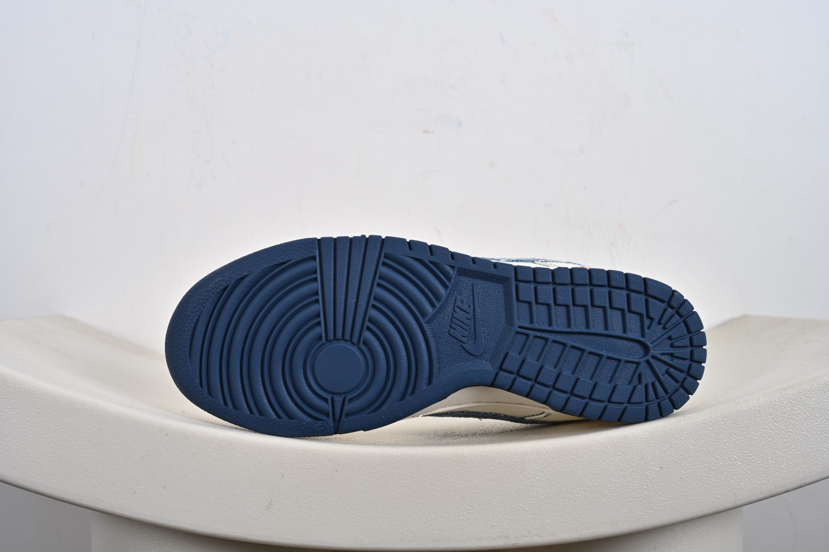 定制版Supreme x Nike Dunk SB Low Sup x 耐克 SB 低帮 白蓝牛仔勾 JP1628-016