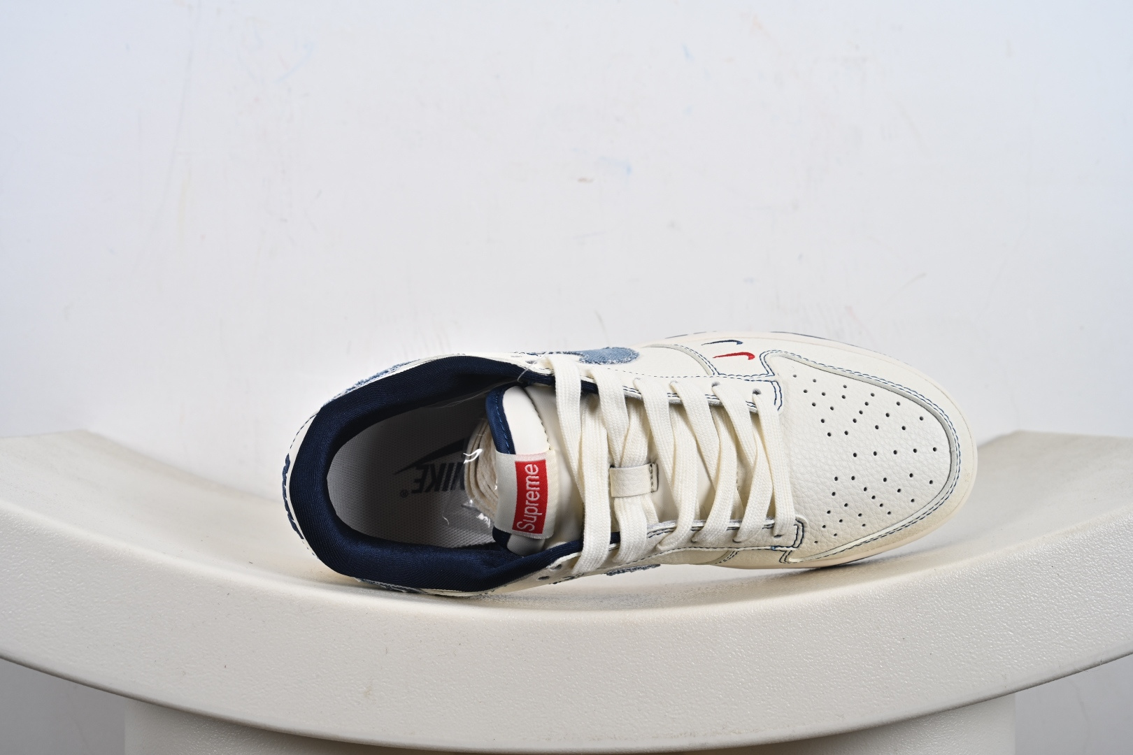 定制版Supreme x Nike Dunk SB Low Sup x 耐克 SB 低帮 白蓝牛仔勾 JP1628-016