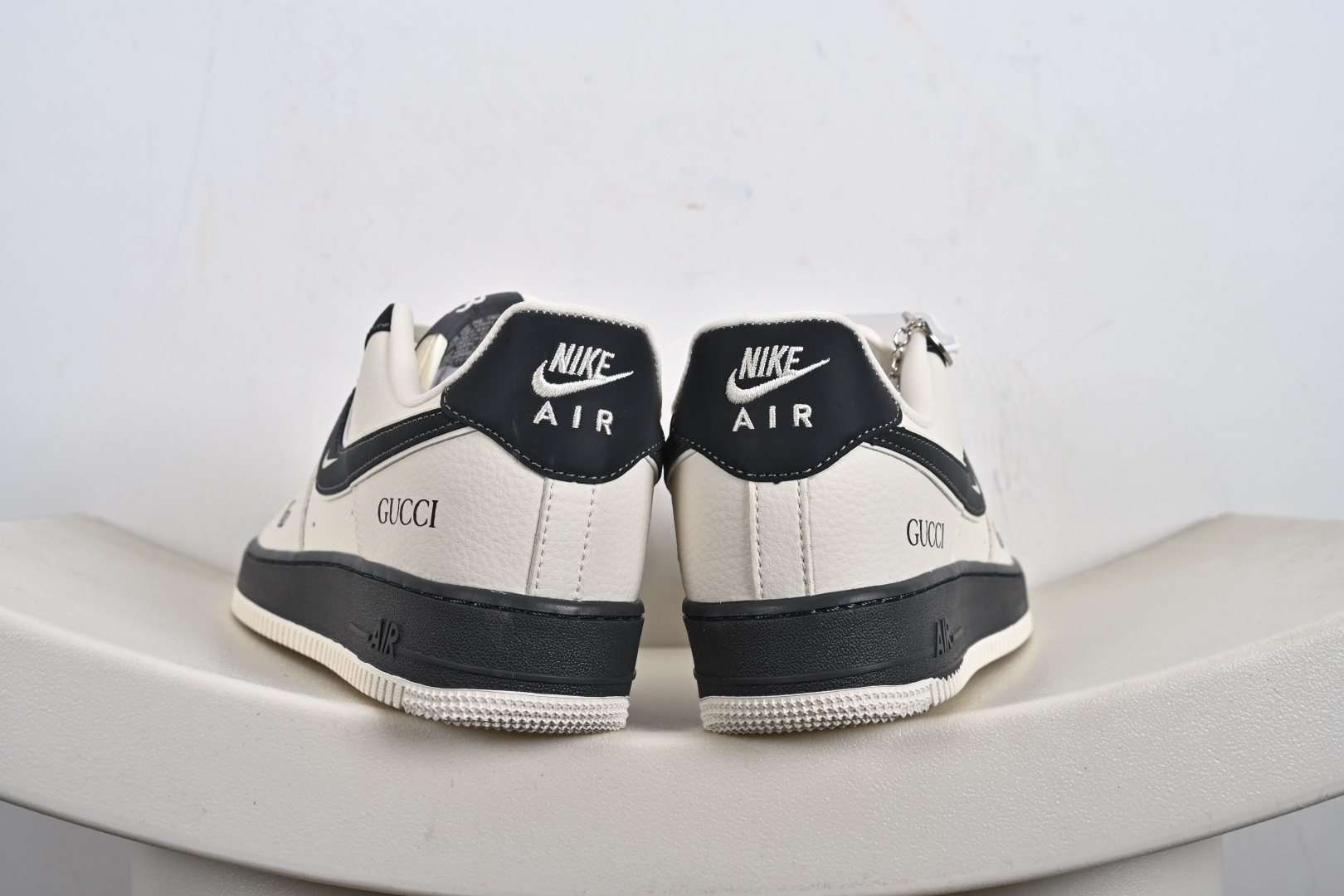 Nike Air Force 1 '07 Low “古驰联名——灰白双拼米灰”空军一号 低帮 运动鞋 KJ1688-013