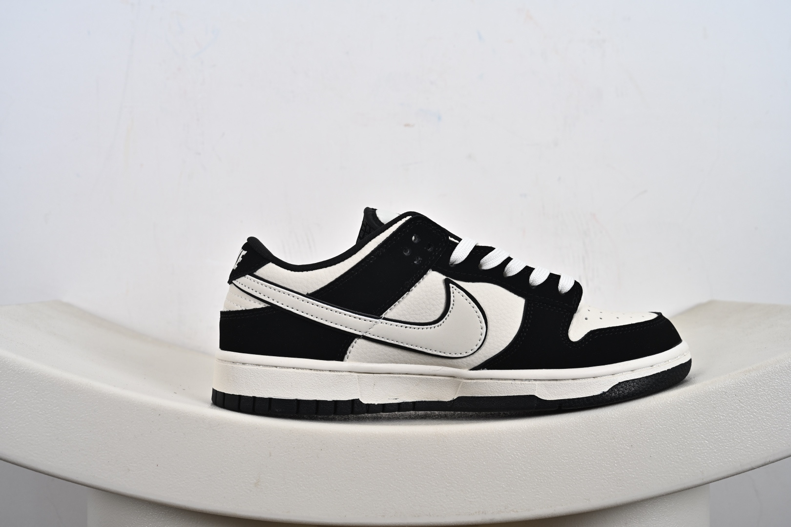 Labubu x Nike Dunk Low 米紫拉布布 DG2025-006