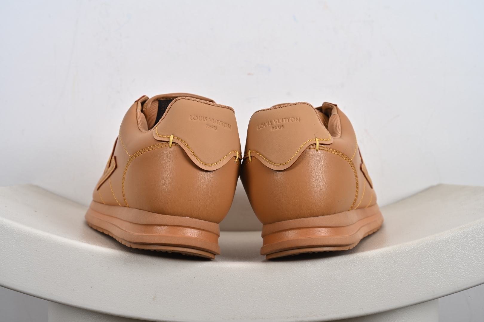 LV BUTTERSOFT SNEAKER 新品男士运动鞋