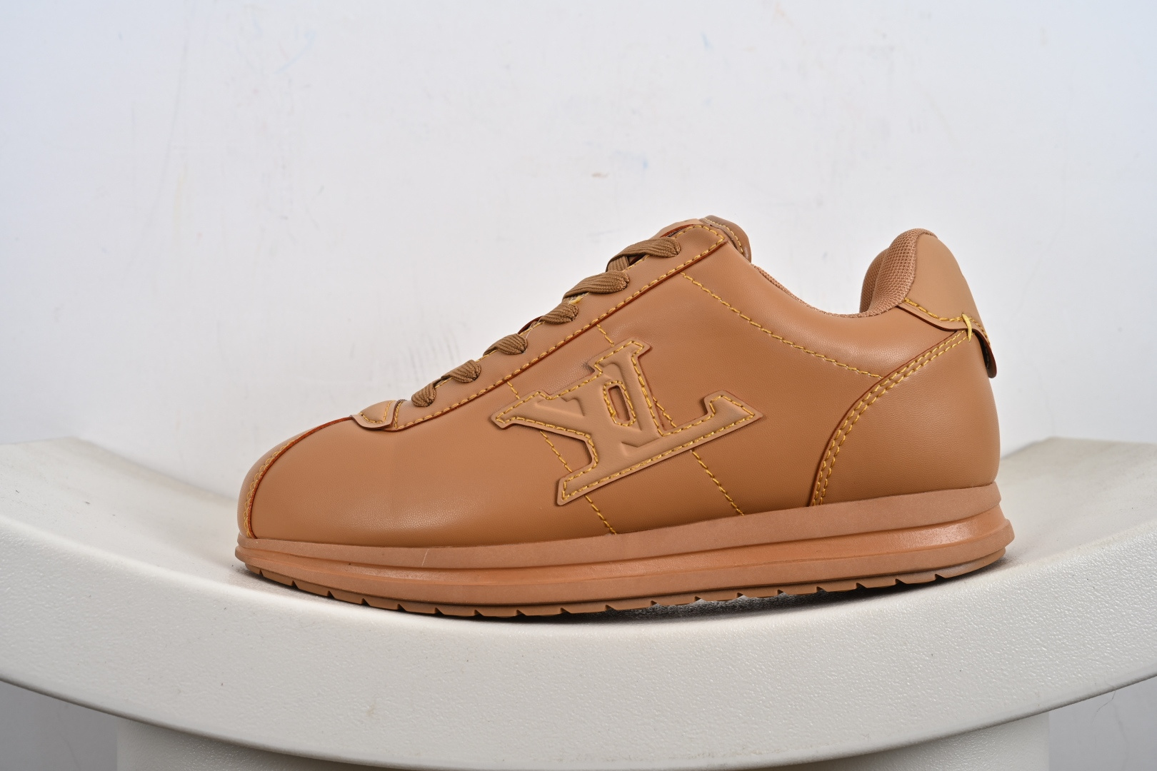 LV BUTTERSOFT SNEAKER 新品男士运动鞋