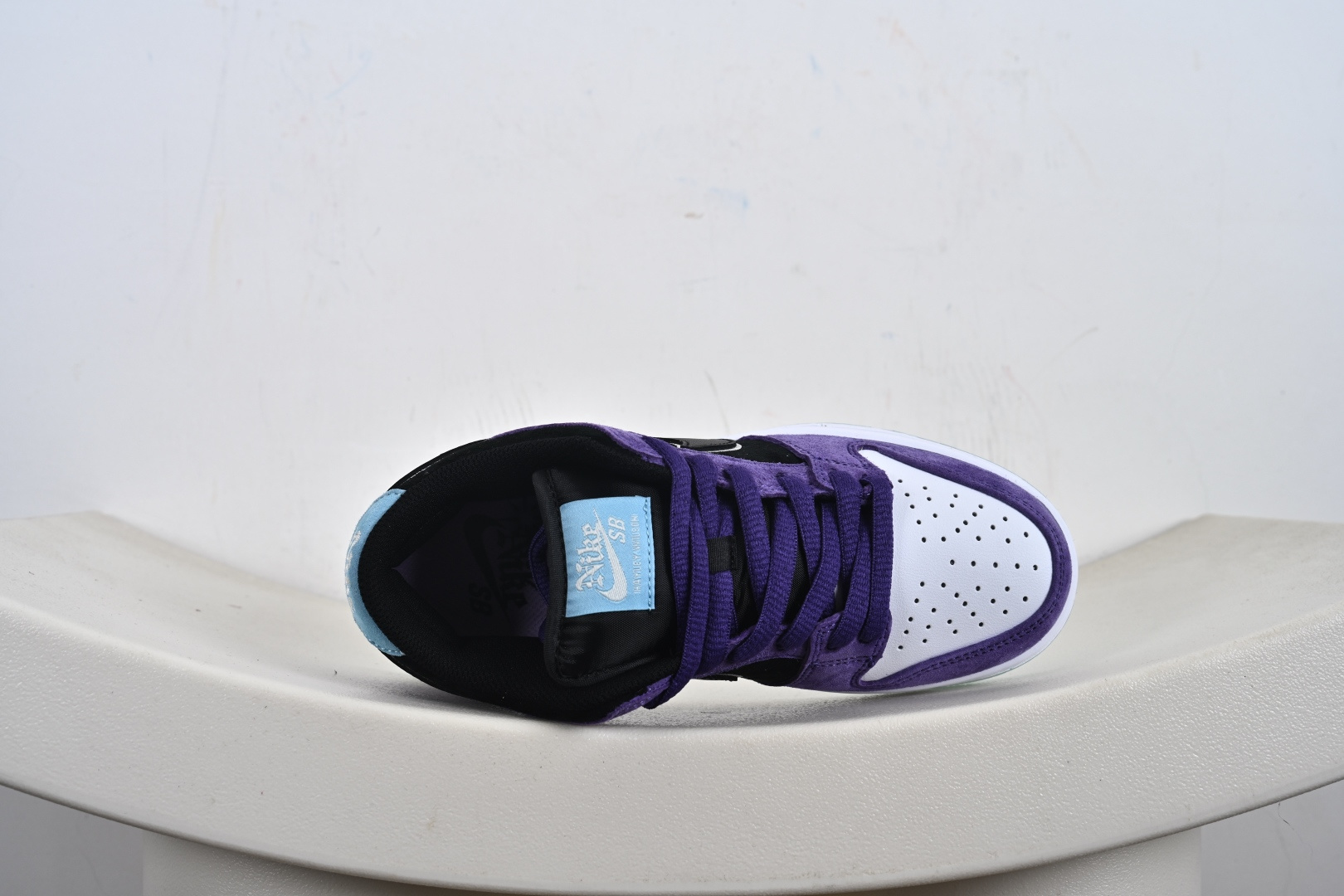Nike SB Dunk Low pro 独家版型蒸餾加工帶來的是更好的视觉和脚感体验 HJ0513-500