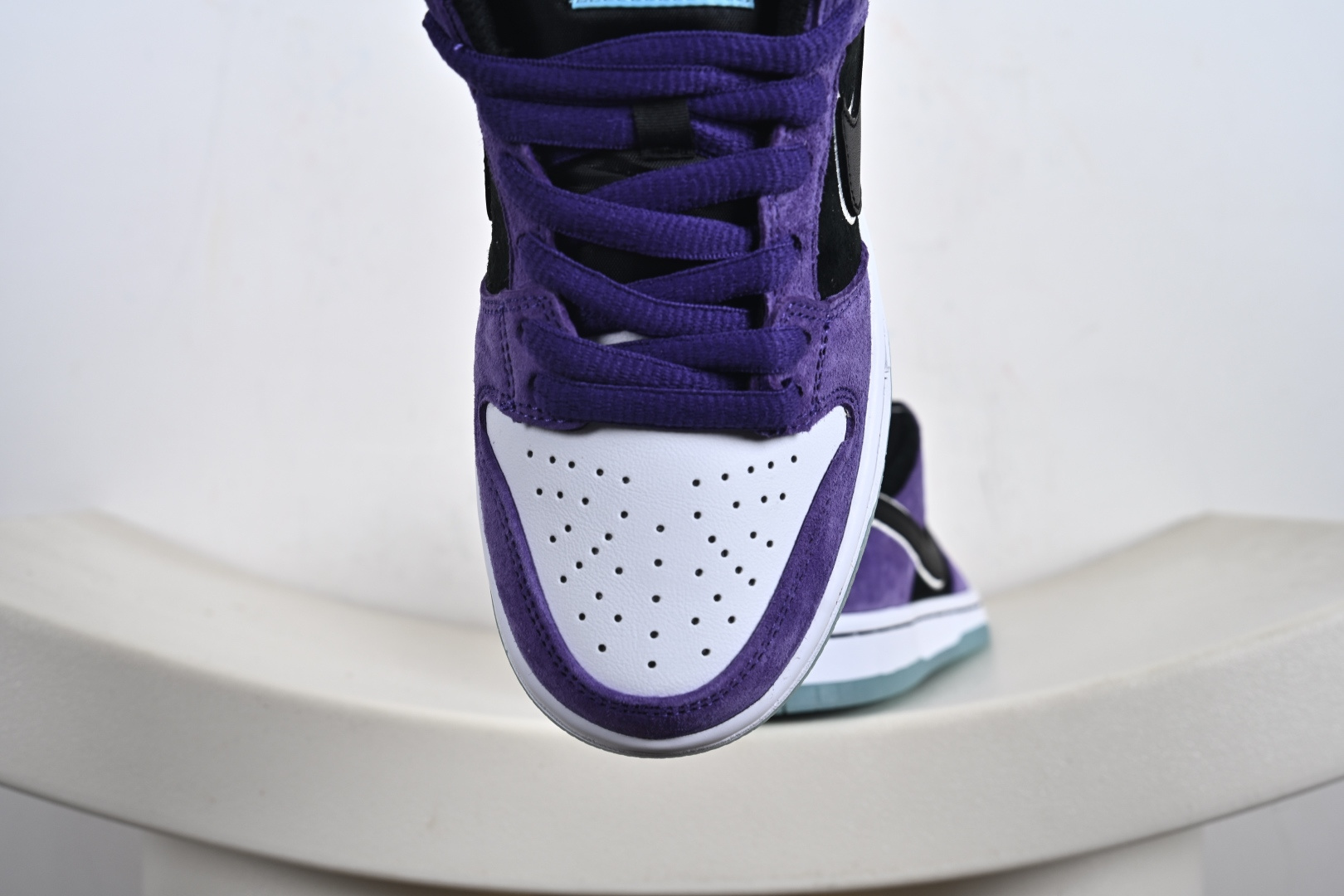 Nike SB Dunk Low pro 独家版型蒸餾加工帶來的是更好的视觉和脚感体验 HJ0513-500