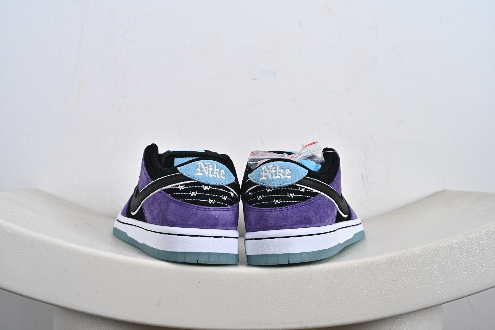 Nike SB Dunk Low pro 独家版型蒸餾加工帶來的是更好的视觉和脚感体验 HJ0513-500