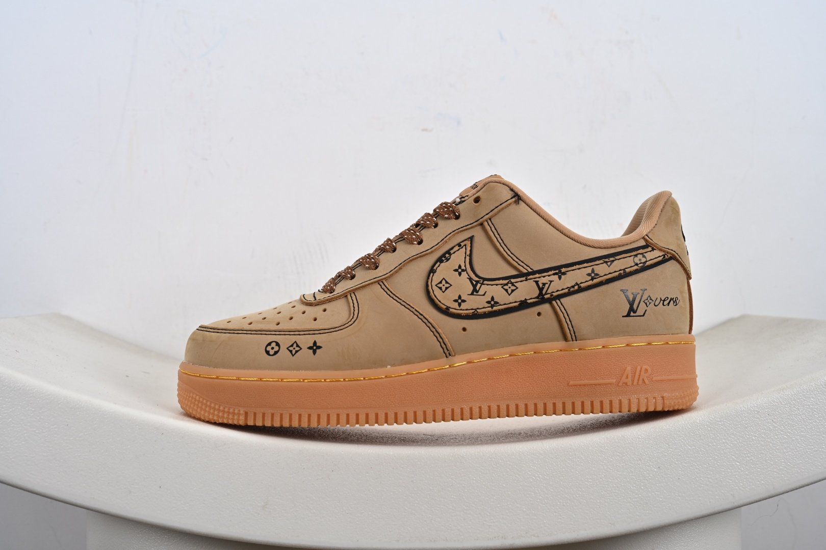NIke Air Force 1 '07 Low 空军一号低帮 运动鞋 休闲鞋 DK0188-082