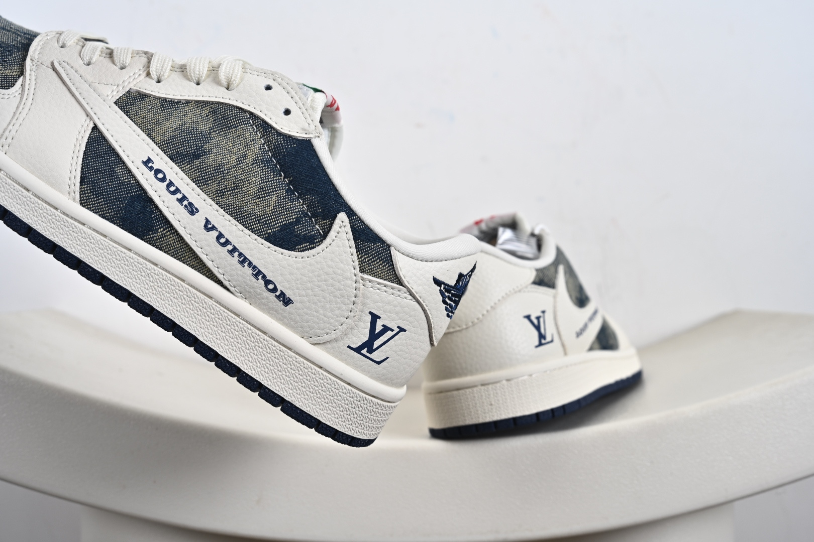 高端定制 Travis Scott x Jordan 1 Low LV联名-白青牛仔 LD2028-044