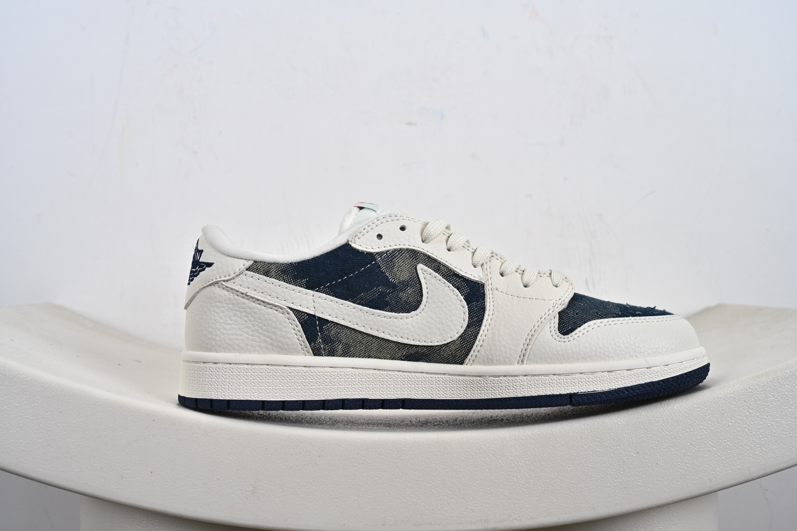 高端定制 Travis Scott x Jordan 1 Low LV联名-白青牛仔 LD2028-044