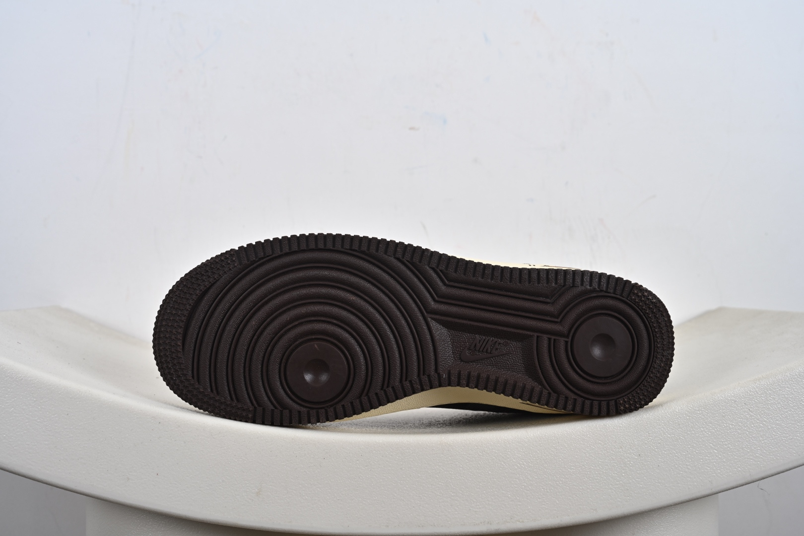 Nike Air Force 1'07 Low LV联名 咖啡灰 空军一号低帮休闲板鞋 SC0601-563